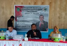 I Made Asmaya Komitmen Tuntaskan Kebutuhan Masjid dan Air Bersih di Desa Komapo