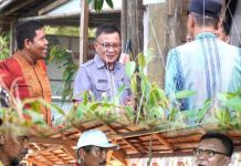 Pemkab Konawe Kembali Salurkan Bibit Durian di Onembute