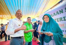 Bupati Konawe Dorong Warga Kelola Sampah Jadi Berkah di TPS 3R Desa Lahotutu